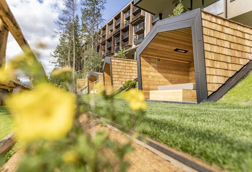 בית מלון כפרי My Arbor   Adults Only