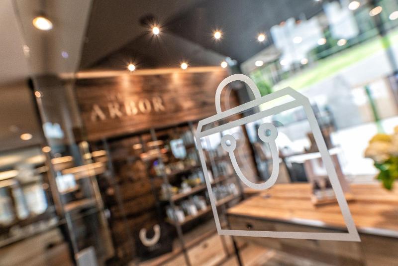 בית מלון כפרי My Arbor   Adults Only