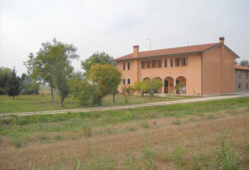 교외 호텔 Agriturismo Campi Di Grano