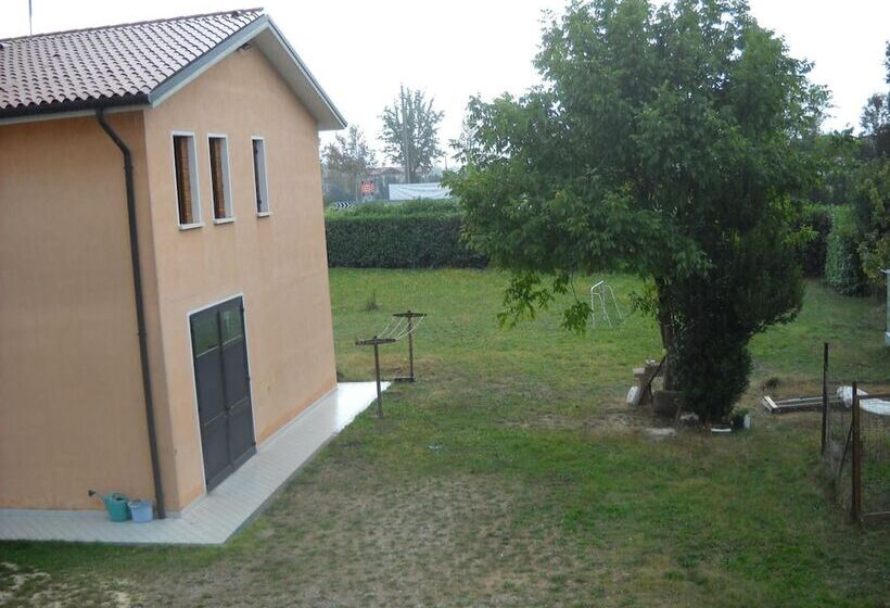 교외 호텔 Agriturismo Campi Di Grano