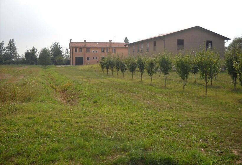 교외 호텔 Agriturismo Campi Di Grano
