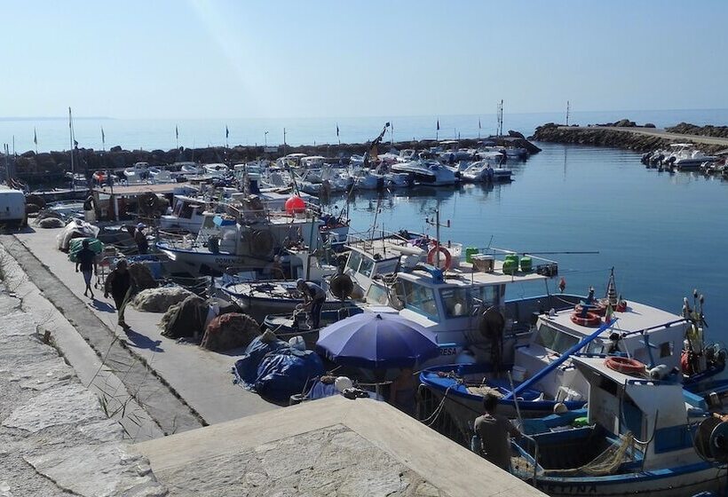 فندق ريفى Agriturismo Case Sgaraglino