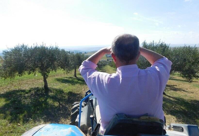 فندق ريفى Agriturismo Case Sgaraglino