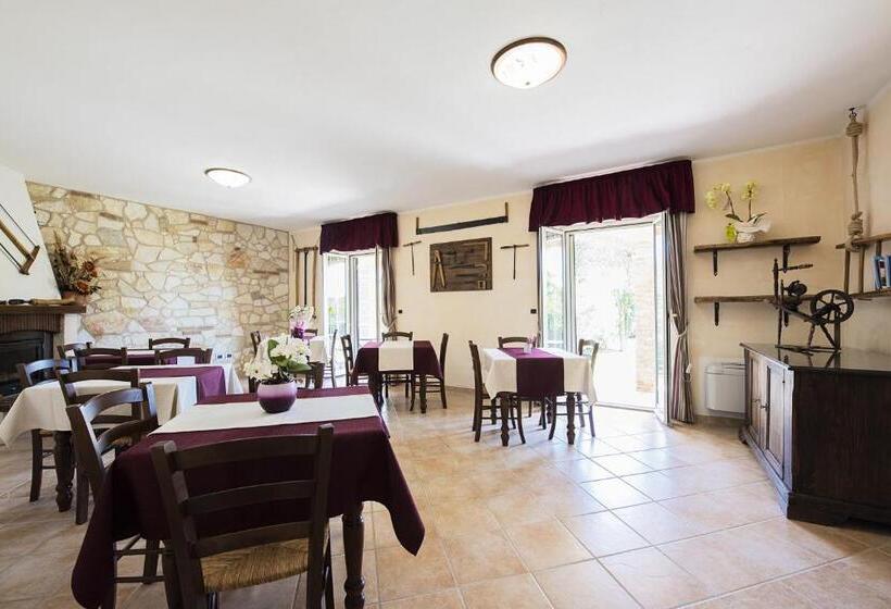 هتل روستایی Agriturismo Il Fontanile