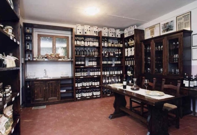 田舎風ホテル Agriturismo Relais Poggio Primo