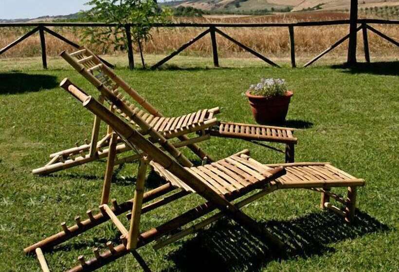 فندق ريفى Azienda Agricola Parmoleto