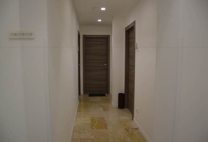 ペンション Archinuè Suite & Apartments