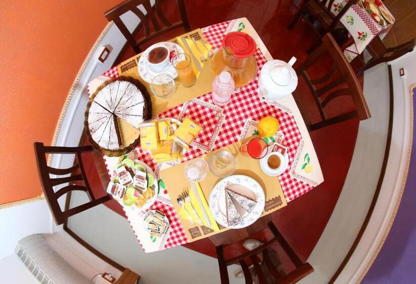 ペンション Casa Lissania