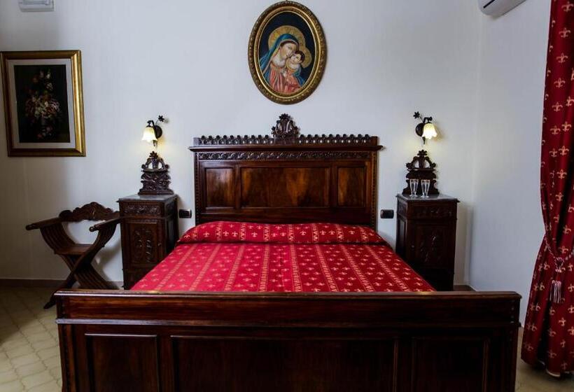 פנסיון La Quercia Antica B&b