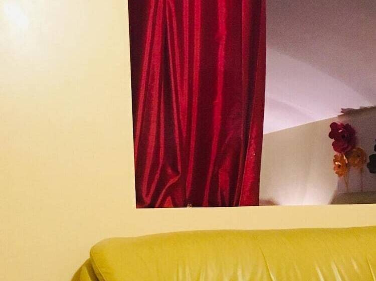 פנסיון Papa Pignatelli