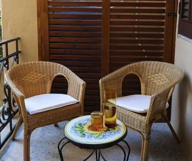 پانسیون Re Ruggero Rooms