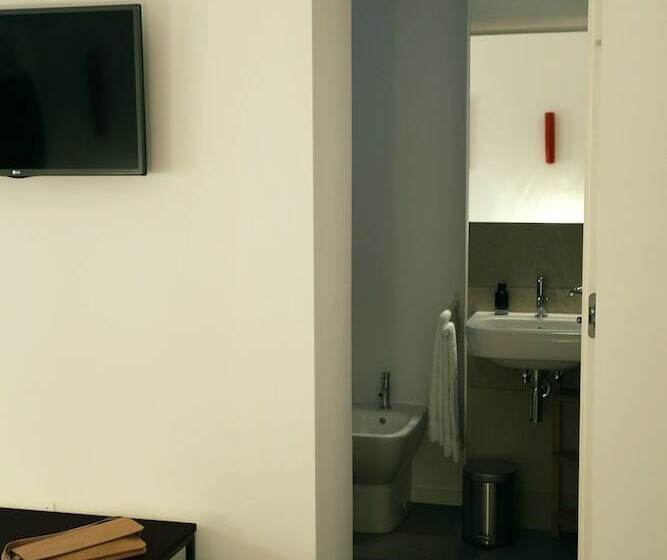 پانسیون Re Ruggero Rooms