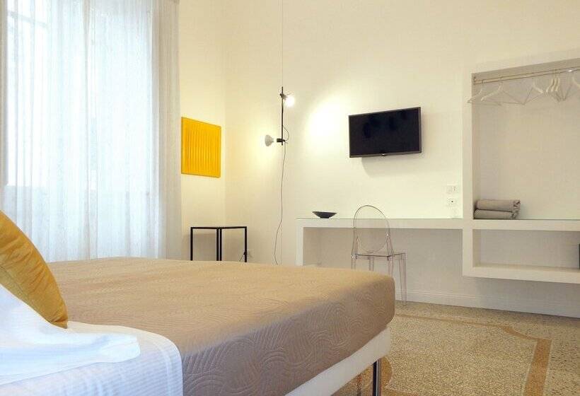 پانسیون Re Ruggero Rooms