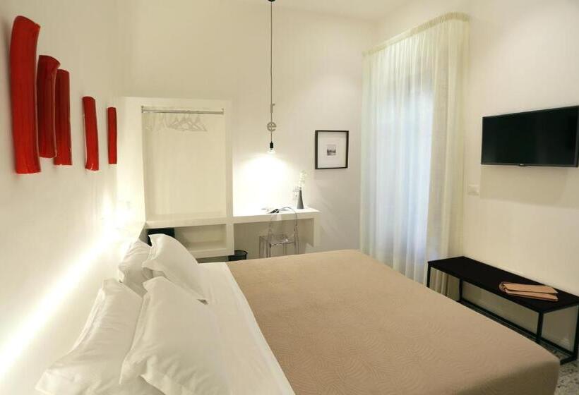 پانسیون Re Ruggero Rooms