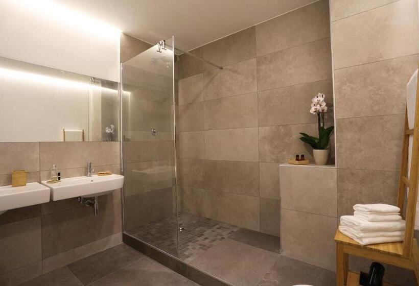 پانسیون Re Ruggero Rooms