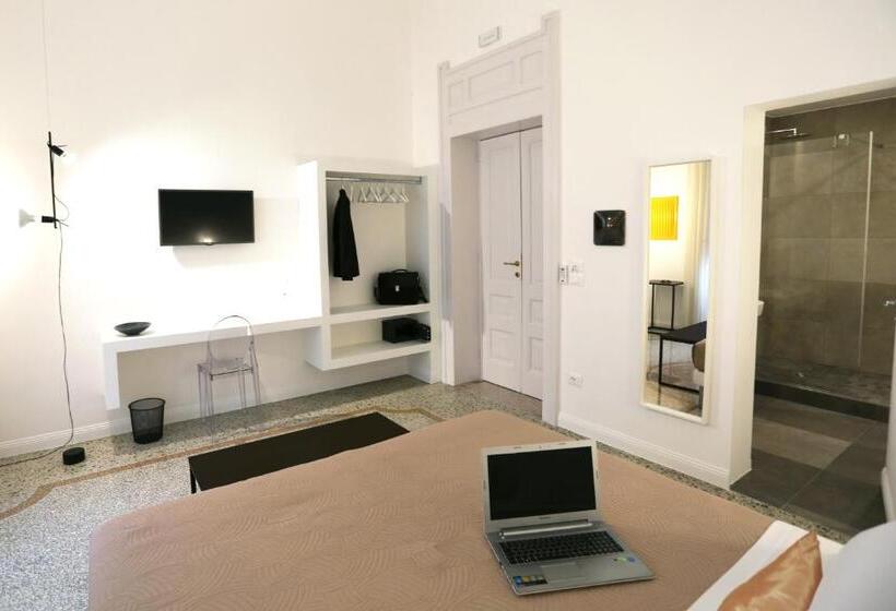 پانسیون Re Ruggero Rooms