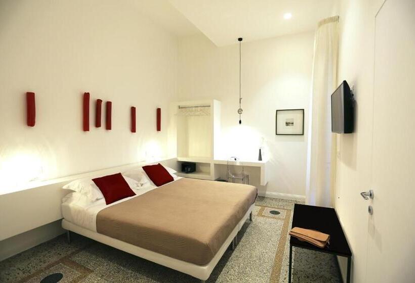 پانسیون Re Ruggero Rooms