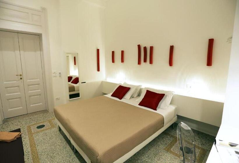 پانسیون Re Ruggero Rooms