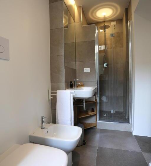 پانسیون Re Ruggero Rooms