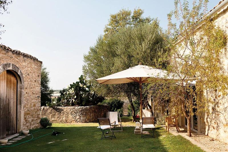 אתר נופש Baglio Occhipinti