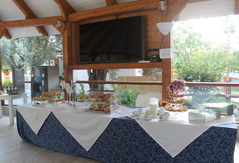 渡假胜地  Villaggio Marinella Direttamente Sul Mare