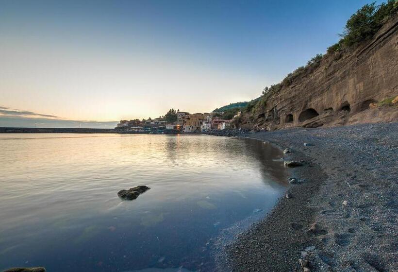 Villa Mariella Pittorino Camere In B&b