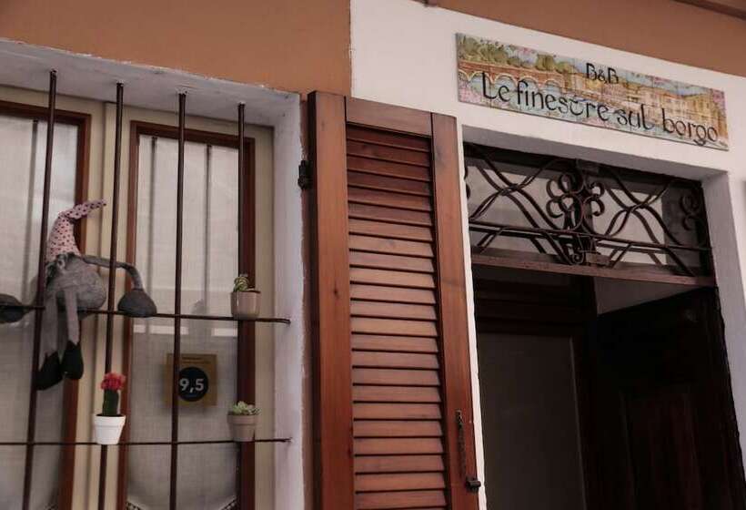 住宿加早餐  Le Finestre Sul Borgo Rooms