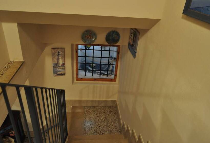 住宿加早餐  Le Finestre Sul Borgo Rooms