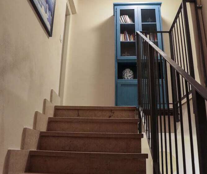 住宿加早餐  Le Finestre Sul Borgo Rooms