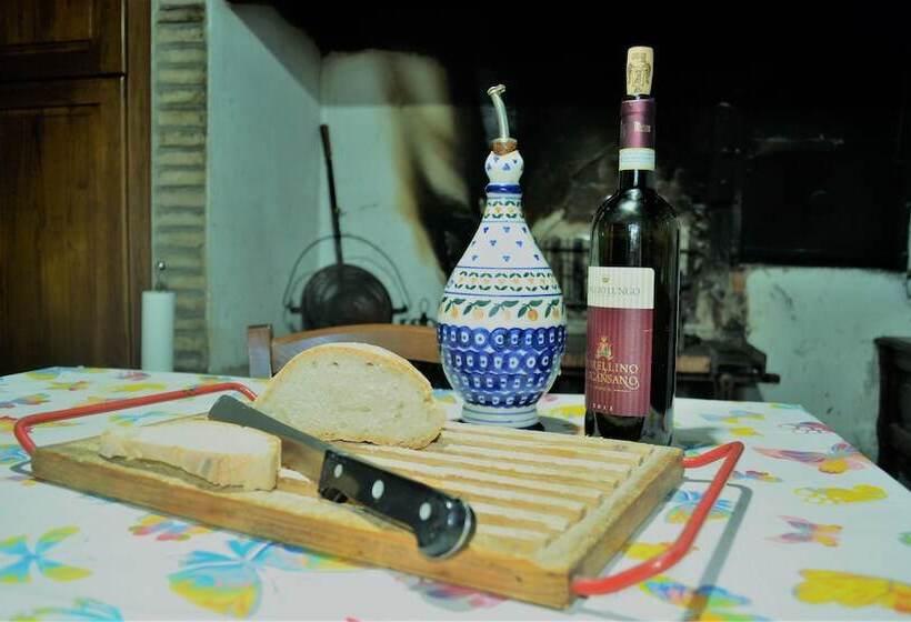 住宿加早餐  Podere Badia