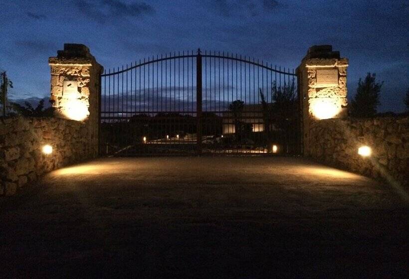 مبيت وإفطار Relais Masseria Sant Antonio