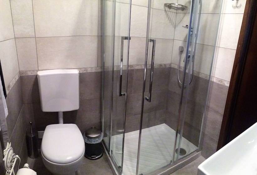 Cugi Bed And Breakfast