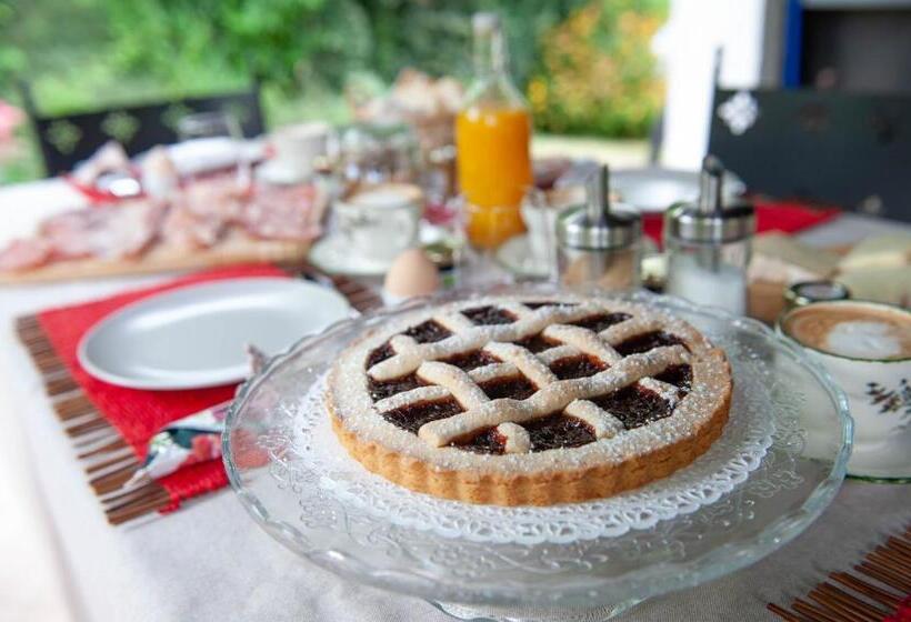 Cugi Bed And Breakfast