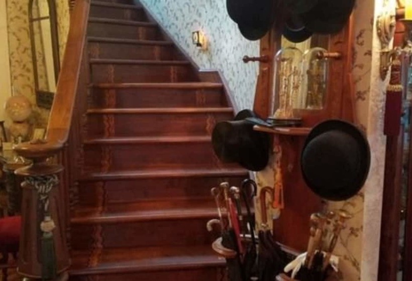 Hart Estate Bed And Breakfast