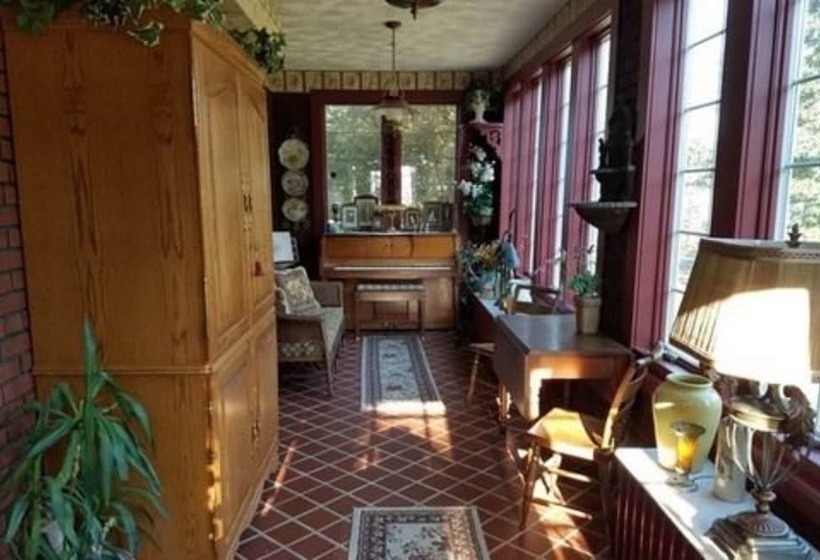 Hart Estate Bed And Breakfast