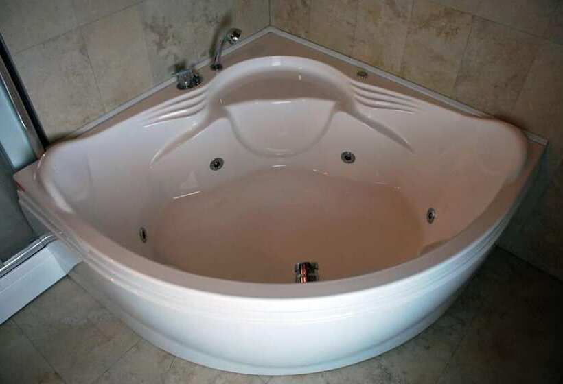 مسافرخانه Gran Parco