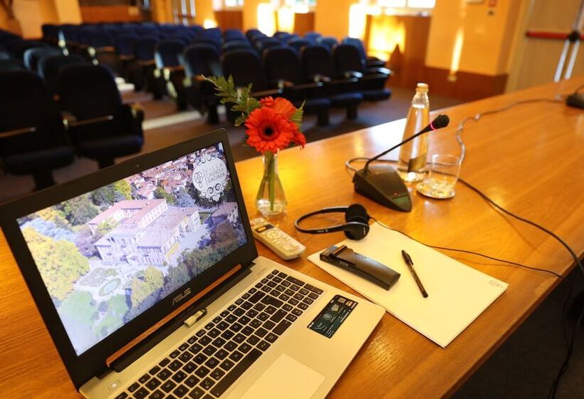 여관 Villa Cagnola