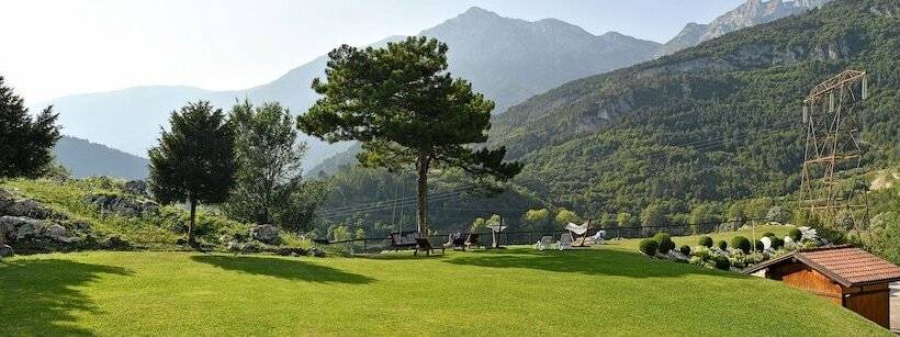 בית מלון כפרי Lilla