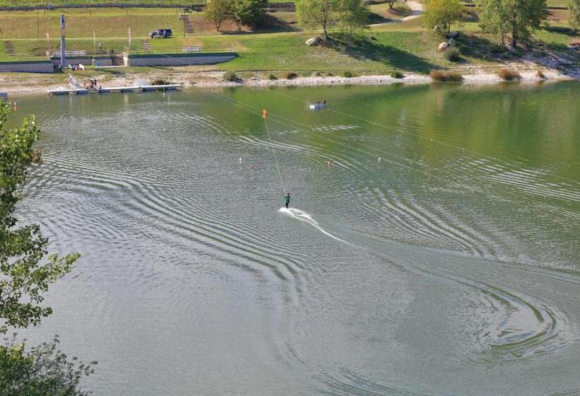 בית מלון כפרי Lilla