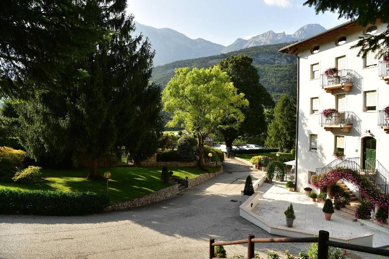 בית מלון כפרי Lilla