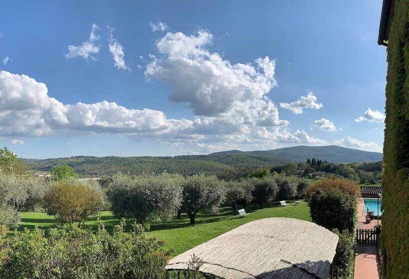 فندق ريفى Fattoria Lornano Winery