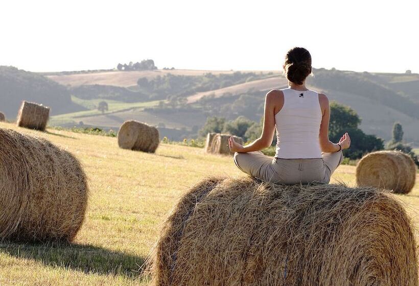 בית מלון כפרי Agriturismo Isola Dei Calanchi   Guest House