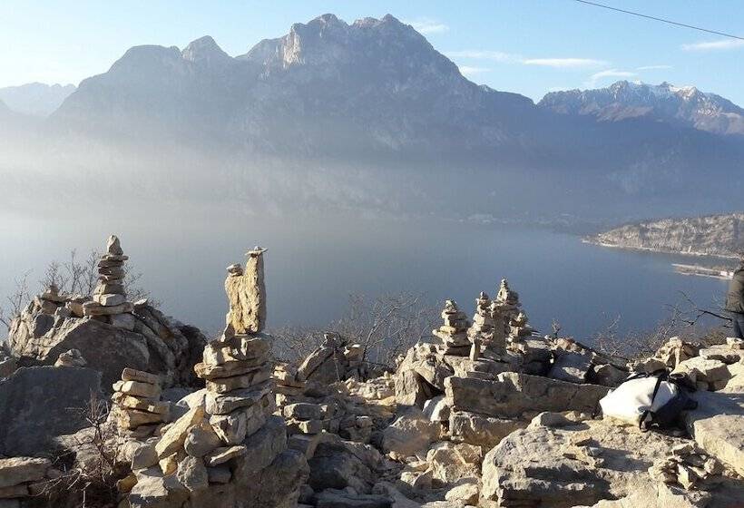 乡村酒店  Maso Tobel Riva Del Garda