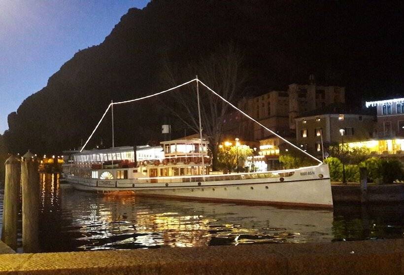 هتل روستایی Maso Tobel Riva Del Garda