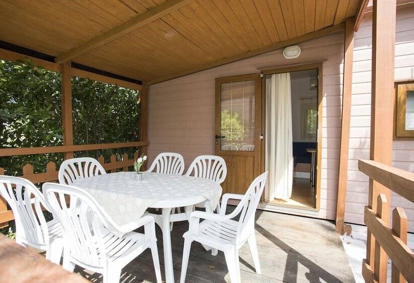 فندق ريفى Tenuta De Fanti Agriturismo