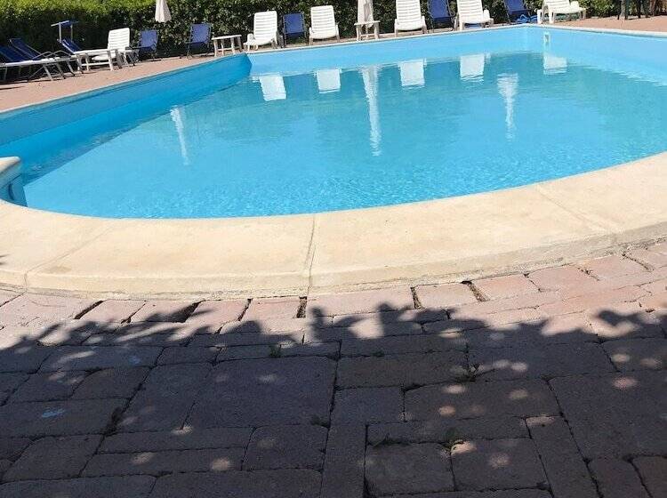 בית מלון כפרי Tenuta De Fanti Agriturismo