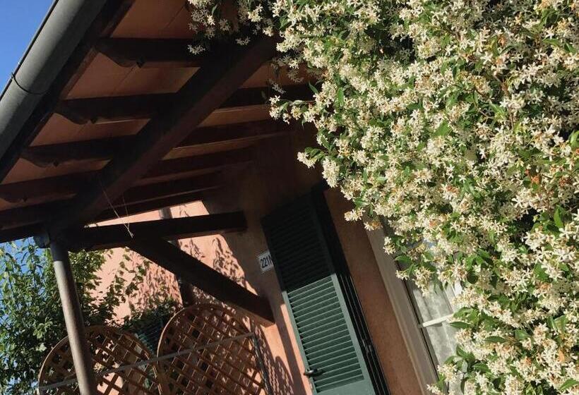 בית מלון כפרי Tenuta De Fanti Agriturismo