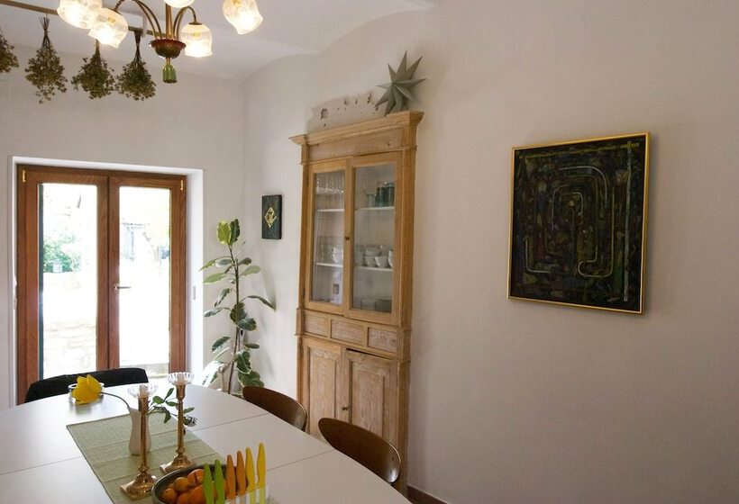 ペンション Art & Breakfast