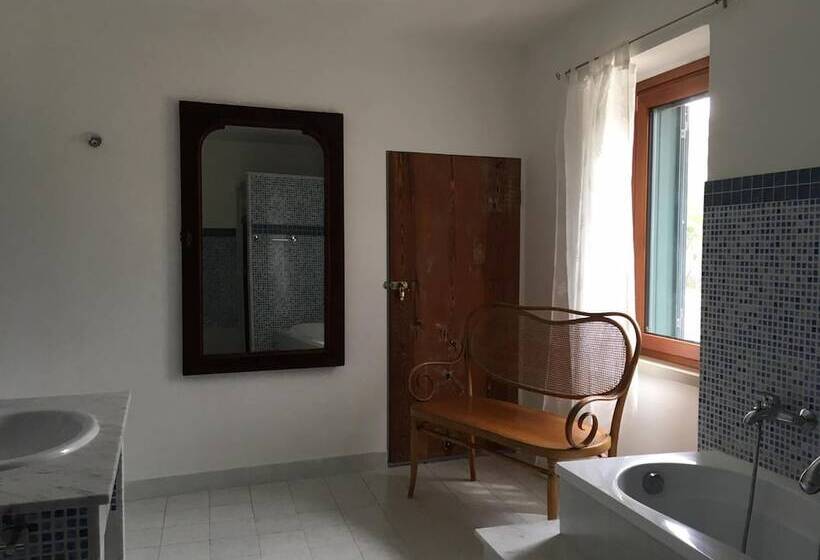 ペンション Art & Breakfast