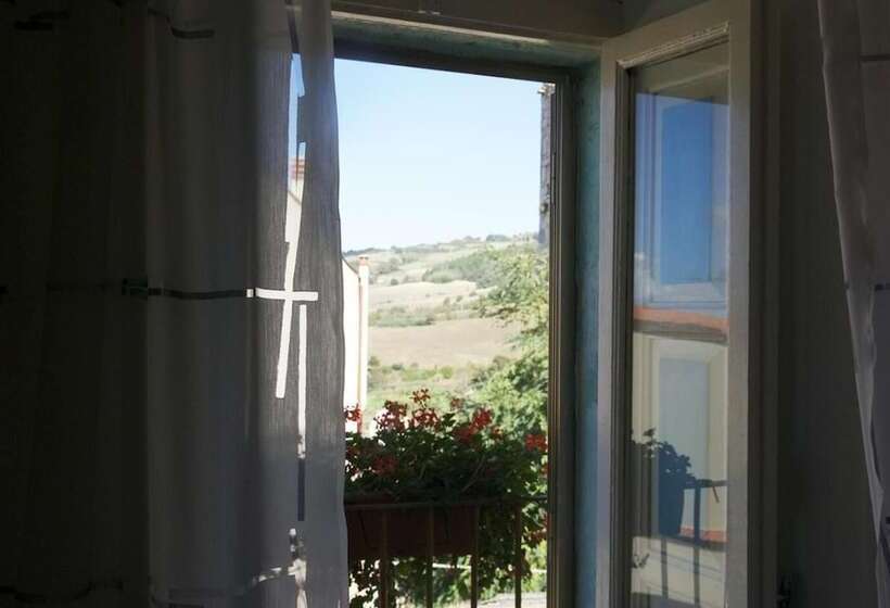 ペンション Art & Breakfast